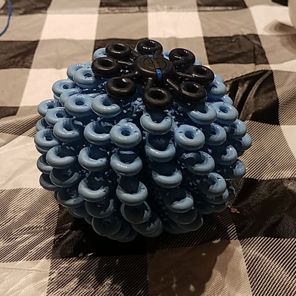 Cora Microfiber Luandry Ball (used)